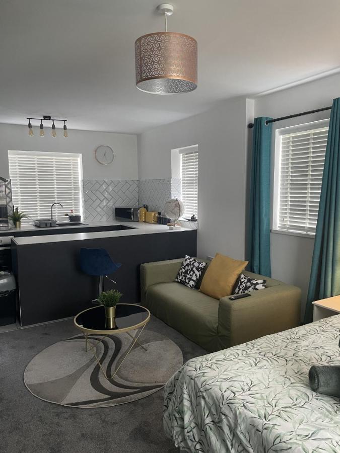 Entire Brand New Serviced Apartment In Moseley Birmingham Exterior photo
